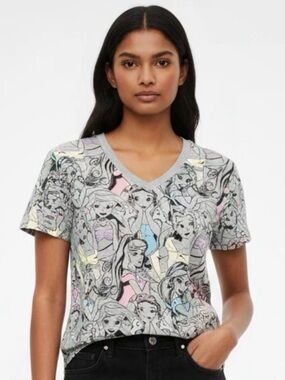 Disney Store gray Disney Princess sketch art Allover Print whimsical t-shirt 2X
